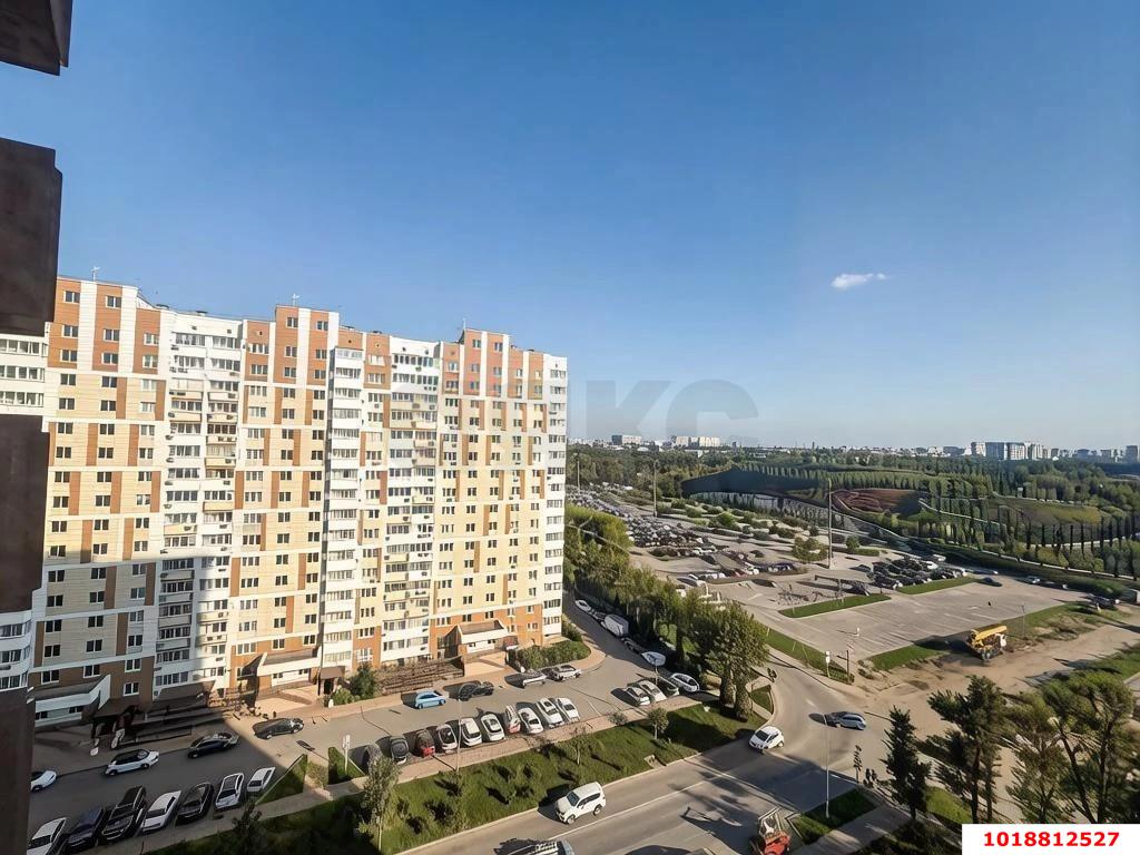 Фото №3: 3-комнатная квартира 85&nbsp;м², 12/18&nbsp;эт. - Краснодар, Прикубанский внутригородской округ, ЖК Бауинвест, мкр. ЖК Парк у Дома, ул. Героя Владислава Посадского, 17