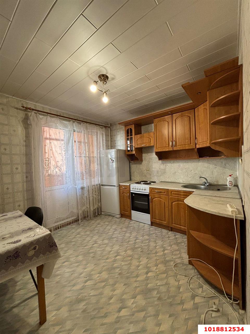 Фото №2: 1-комнатная квартира 42&nbsp;м², 8/12&nbsp;эт. - Краснодар, Западный внутригородской округ, мкр. Центральный, ул. Севастопольская, 5