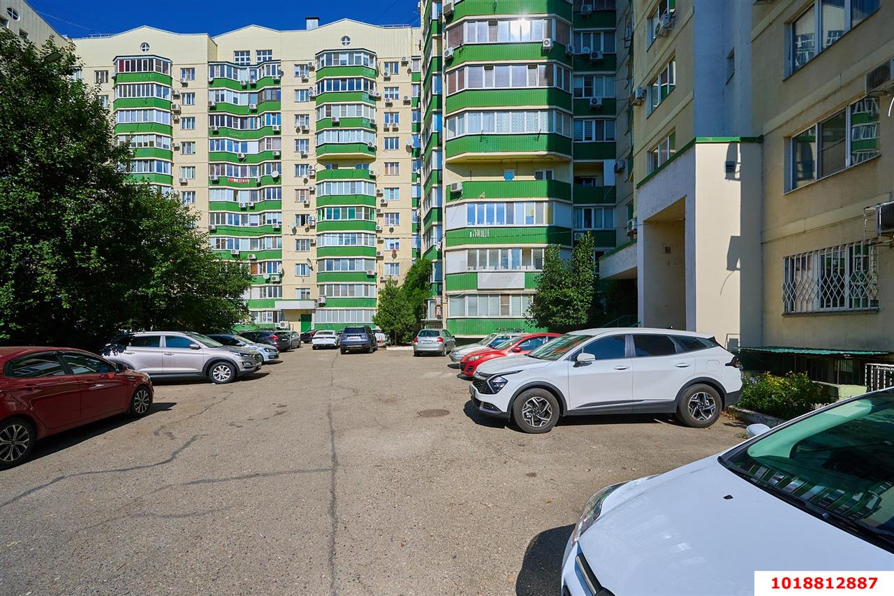 Фото №21: 2-комнатная квартира 69&nbsp;м², 6/12&nbsp;эт. - Краснодар, Прикубанский внутригородской округ, Отделение № 1 совхоза Солнечный, мкр. Фестивальный, ул. Атарбекова, 7