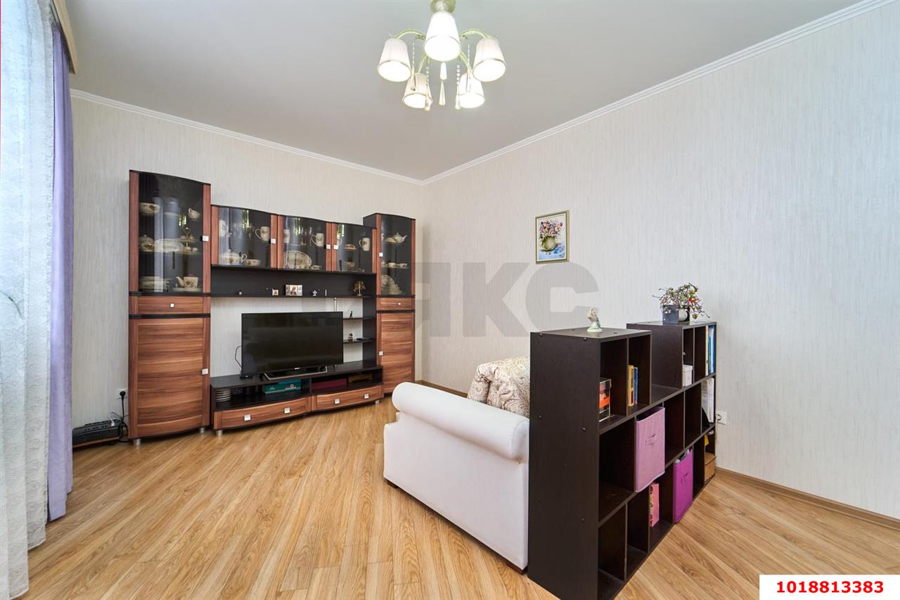 Фото №7: 1-комнатная квартира 44&nbsp;м², 11/15&nbsp;эт. - Краснодар, Карасунский внутригородской округ, мкр. Гидростроителей, ул. Автолюбителей, 28