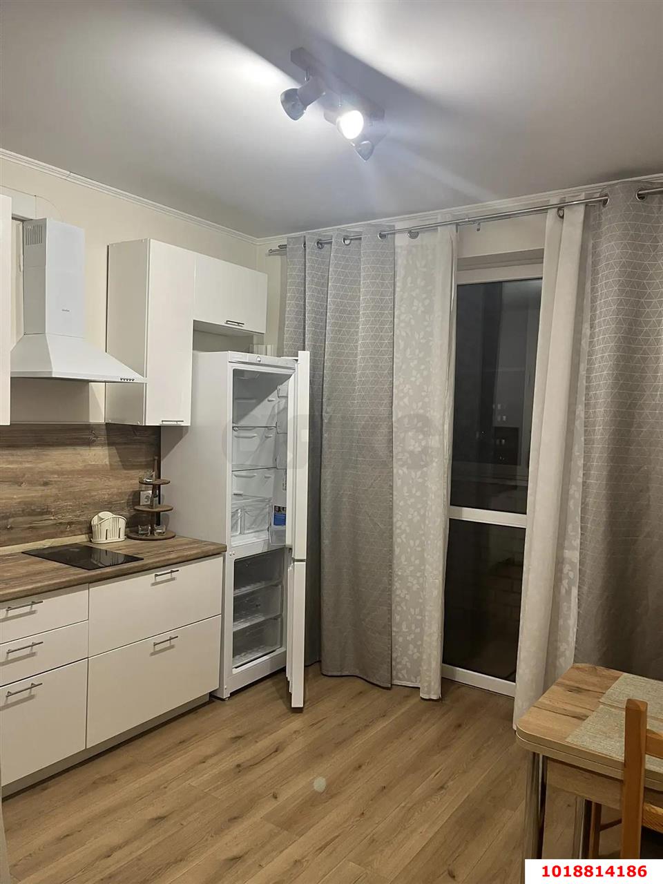 Фото №2: 1-комнатная квартира 33&nbsp;м², 9/9&nbsp;эт. - Краснодар, Прикубанский внутригородской округ, мкр. жилой комплекс Спортивная Деревня, ул. Западный Обход, 42/4к2