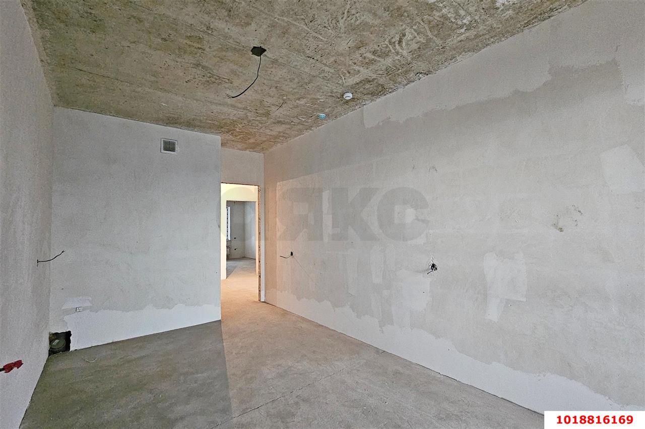 Фото №5: 3-комнатная квартира 100&nbsp;м², 12/23&nbsp;эт. - Краснодар, Карасунский внутригородской округ, Хлопчато-бумажный Комбинат, мкр. жилой комплекс Фамилия, ул. Старокубанская, 124