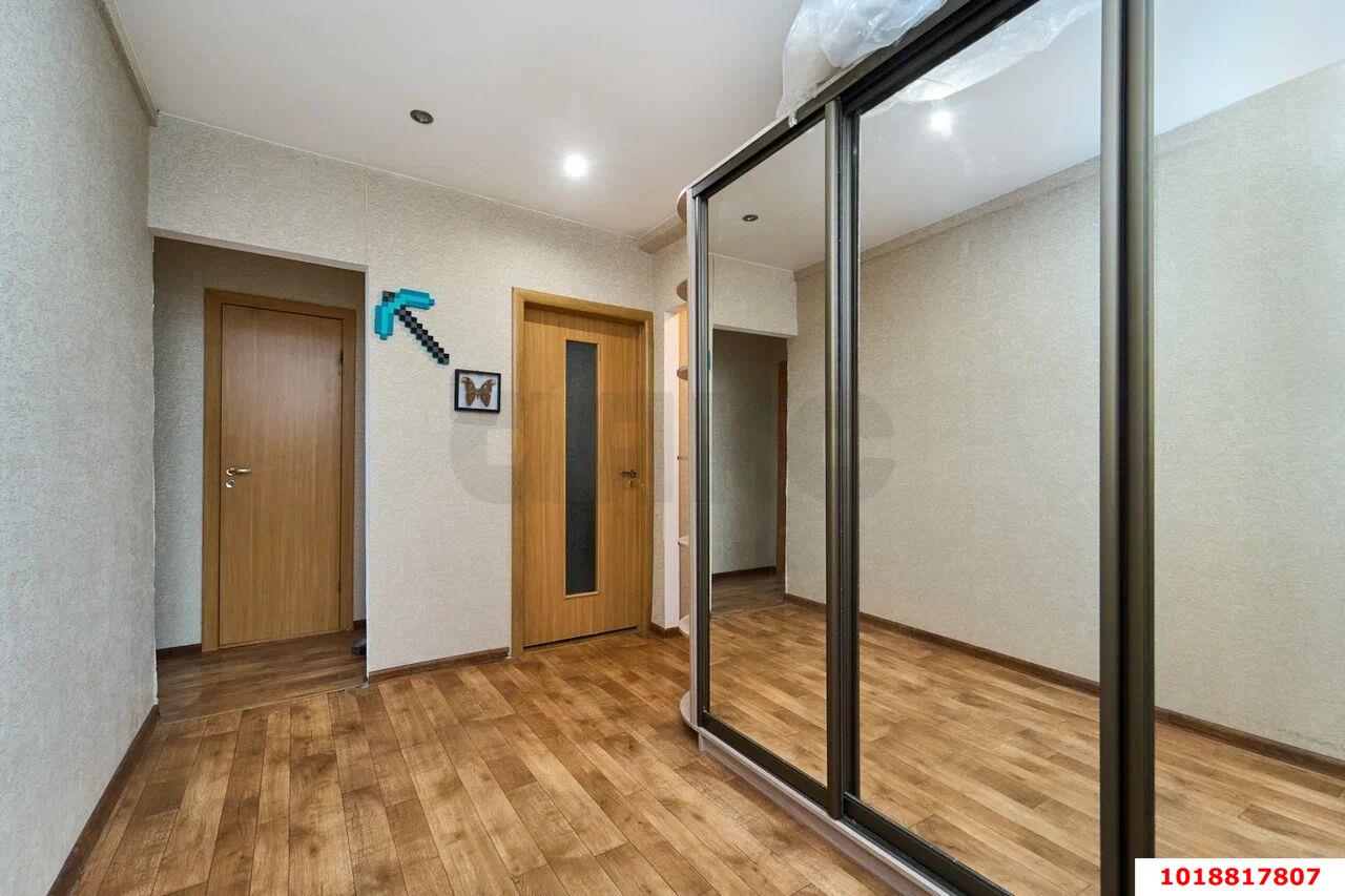 Фото №6: 2-комнатная квартира 65&nbsp;м², 16/16&nbsp;эт. - Краснодар, Сельскохозяйственный Институт, мкр. Западный внутригородской округ, ул. Киевская, 1