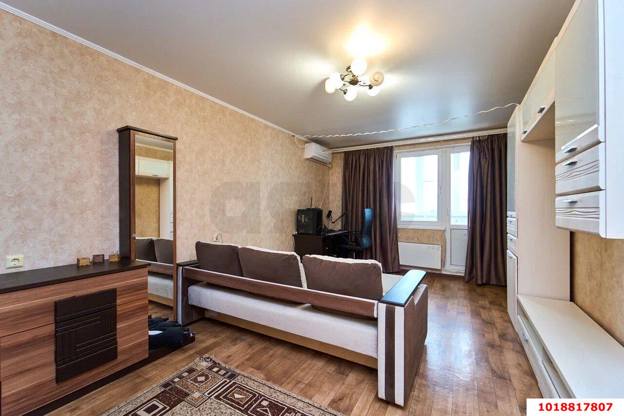 Фото №3: 2-комнатная квартира 65&nbsp;м², 16/16&nbsp;эт. - Краснодар, Сельскохозяйственный Институт, мкр. Западный внутригородской округ, ул. Киевская, 1