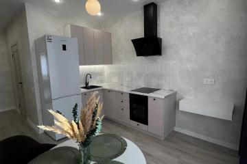 Фото №1: 1-комнатная квартира 40 м², 4/22 эт. - Краснодар, мкр. ЖК Губернский, ул. имени Героя Георгия Бочарникова, 14