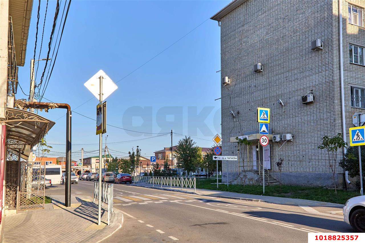 Фото №2: 2-комнатная квартира 54&nbsp;м², 1/5&nbsp;эт. - Яблоновский, ул. Чапаева, 10