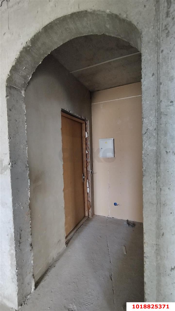 Фото №11: 3-комнатная квартира 91&nbsp;м², 7/16&nbsp;эт. - Краснодар, Карасунский внутригородской округ, Гидростроителей, мкр. жилой комплекс Небесная Лазурь, ул. имени Невкипелого, 2