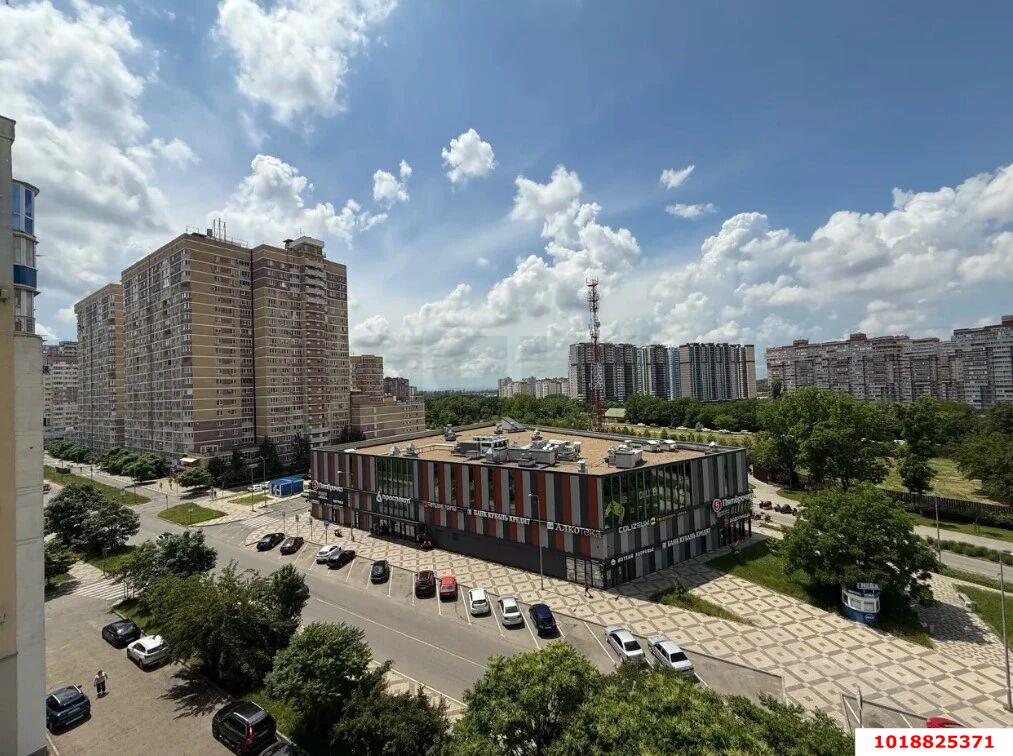 Фото №12: 3-комнатная квартира 91&nbsp;м², 7/16&nbsp;эт. - Краснодар, Карасунский внутригородской округ, Гидростроителей, мкр. жилой комплекс Небесная Лазурь, ул. имени Невкипелого, 2