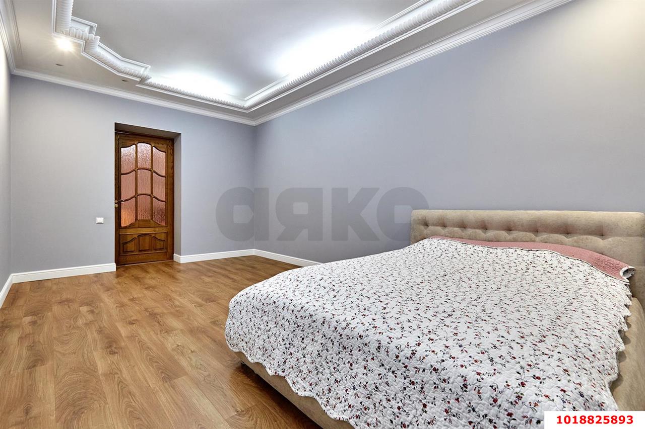 Фото №9: Отдельное здание 475&nbsp;м², 3/3&nbsp;эт. - Краснодар, Западный внутригородской округ, мкр. Фестивальный, ул. имени Тургенева, 39