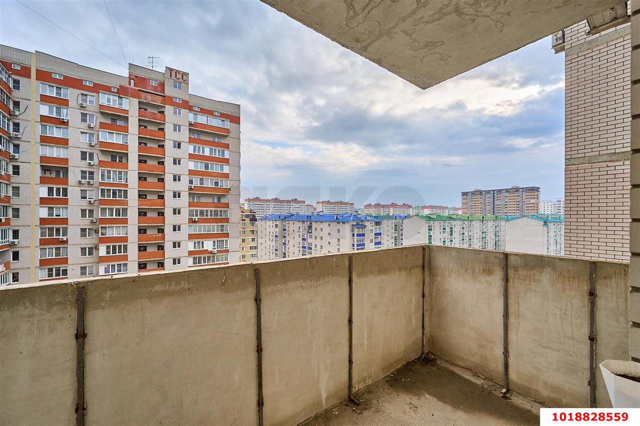 Фото №12: 1-комнатная квартира 36&nbsp;м², 10/16&nbsp;эт. - Краснодар, Прикубанский внутригородской округ, мкр. Восточно-Кругликовский, ул. им. Героя Яцкова И.В., 6