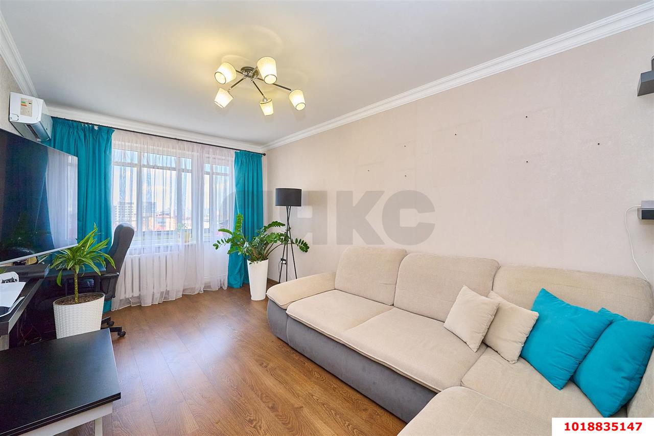 Фото №2: 3-комнатная квартира 63&nbsp;м², 9/9&nbsp;эт. - Краснодар, мкр. Западный внутригородской округ, ул. Аэродромная, 10/1