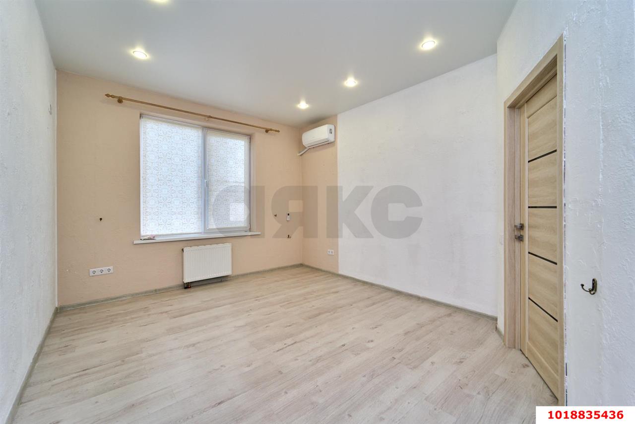 Фото №2: 1-комнатная квартира 43&nbsp;м², 1/3&nbsp;эт. - Краснодар, Прикубанский внутригородской округ, мкр. жилой комплекс Италия, ул. Веронская, 20
