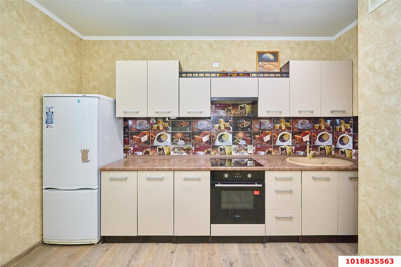 Фото №2: 1-комнатная квартира 41&nbsp;м², 13/22&nbsp;эт. - Краснодар, Прикубанский внутригородской округ, Восточно-Кругликовский, мкр. ЖК Возрождение, ул. имени 40-летия Победы, 131