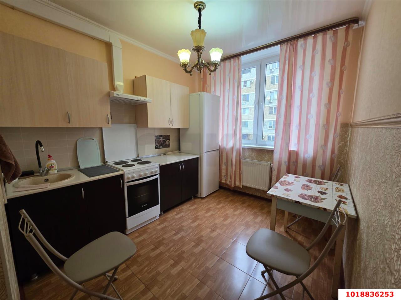 Фото №1: 2-комнатная квартира 47&nbsp;м², 2/10&nbsp;эт. - Краснодар, Прикубанский внутригородской округ, Славянский, мкр. Светлоград, ул. Красных Партизан, 1/3к8