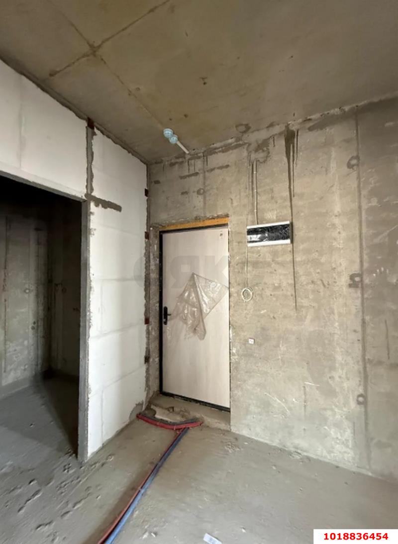 Фото №9: 2-комнатная квартира 75&nbsp;м², 14/21&nbsp;эт. - Краснодар, Карасунский внутригородской округ, Хлопчато-бумажный Комбинат, мкр. ЖК Альфа, ул. Уральская, 100
