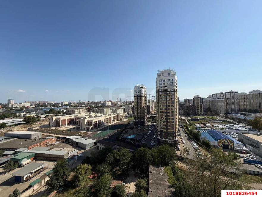 Фото №5: 2-комнатная квартира 75&nbsp;м², 14/21&nbsp;эт. - Краснодар, Карасунский внутригородской округ, Хлопчато-бумажный Комбинат, мкр. ЖК Альфа, ул. Уральская, 100
