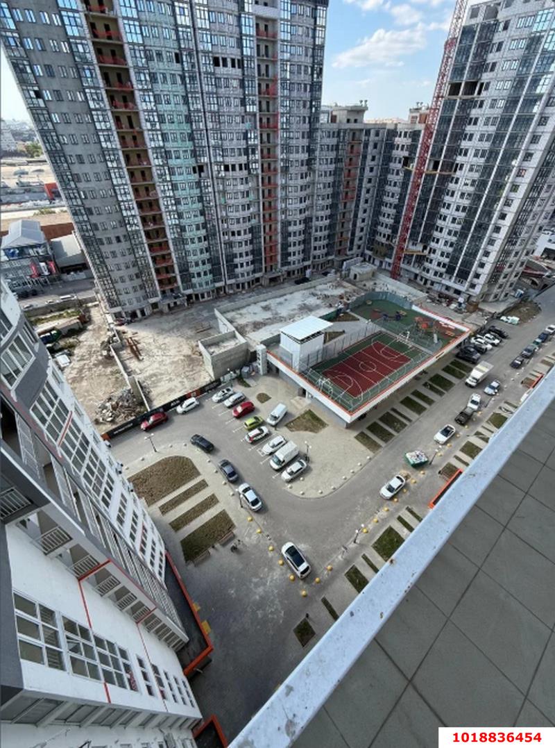 Фото №2: 2-комнатная квартира 75&nbsp;м², 14/21&nbsp;эт. - Краснодар, Карасунский внутригородской округ, Хлопчато-бумажный Комбинат, мкр. ЖК Альфа, ул. Уральская, 100