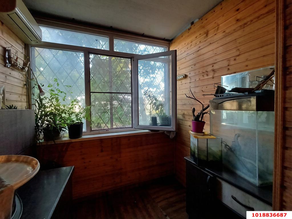 Фото №4: 3-комнатная квартира 71&nbsp;м², 1/11&nbsp;эт. - Краснодар, Центральный внутригородской округ, мкр. Табачная Фабрика, ул. Ипподромная, 53