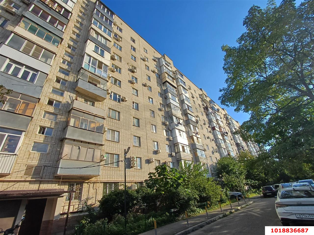 Фото №11: 3-комнатная квартира 71&nbsp;м², 1/11&nbsp;эт. - Краснодар, Центральный внутригородской округ, мкр. Табачная Фабрика, ул. Ипподромная, 53