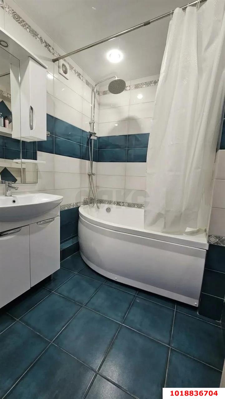 Фото №8: 3-комнатная квартира 85&nbsp;м², 15/16&nbsp;эт. - Краснодар, Прикубанский внутригородской округ, мкр. Восточно-Кругликовский, ул. Генерала Трошева, 47