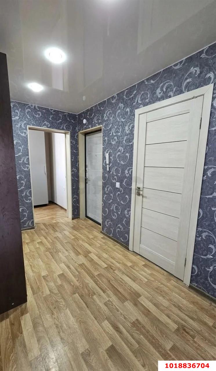 Фото №9: 3-комнатная квартира 85&nbsp;м², 15/16&nbsp;эт. - Краснодар, Прикубанский внутригородской округ, мкр. Восточно-Кругликовский, ул. Генерала Трошева, 47