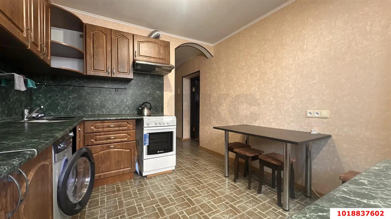 Фото №2: 2-комнатная квартира 56&nbsp;м², 4/12&nbsp;эт. - Краснодар, Прикубанский внутригородской округ, мкр. Краевая Клиническая Больница, ул. Черкасская, 53