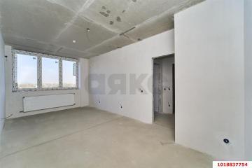 Фото №1: 1-комнатная квартира 35 м², 14/16 эт. - Краснодар, мкр. Черёмушки, ул. Обрывная, 132/1лит6к22