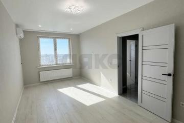 Фото №1: 2-комнатная квартира 53 м², 23/24 эт. - Краснодар, мкр. жилой комплекс Свобода, ул. Домбайская, 55к6