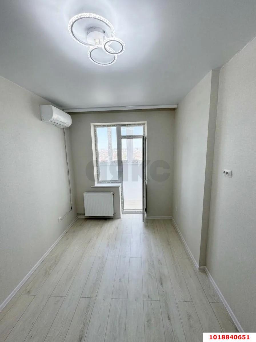 Фото №3: 2-комнатная квартира 51&nbsp;м², 16/24&nbsp;эт. - Краснодар, Прикубанский внутригородской округ, мкр. жилой комплекс Свобода, ул. Домбайская, 55к4