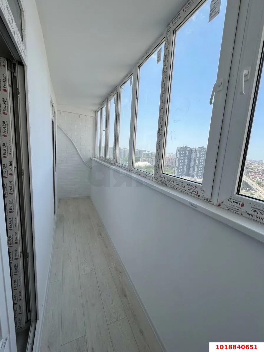 Фото №4: 2-комнатная квартира 51&nbsp;м², 16/24&nbsp;эт. - Краснодар, Прикубанский внутригородской округ, мкр. жилой комплекс Свобода, ул. Домбайская, 55к4