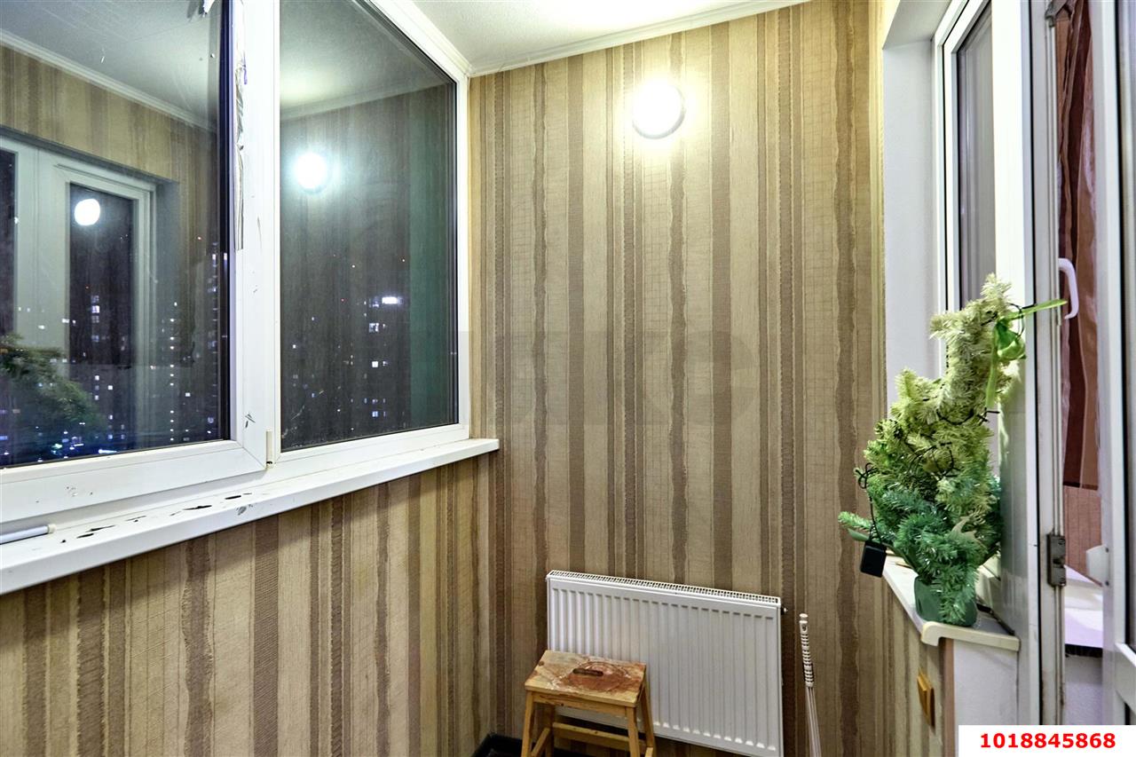 Фото №8: 1-комнатная квартира 37&nbsp;м², 10/21&nbsp;эт. - Краснодар, Прикубанский внутригородской округ, Восточно-Кругликовский, мкр. ЖК Возрождение, ул. имени 40-летия Победы, 133