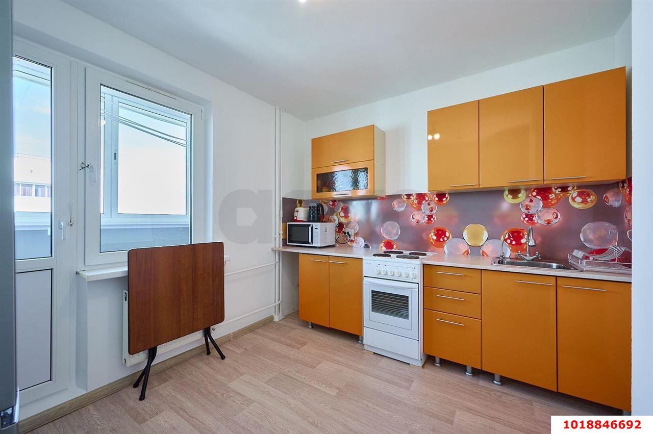 Фото №2: 2-комнатная квартира 63&nbsp;м², 15/16&nbsp;эт. - Краснодар, Прикубанский внутригородской округ, мкр. Восточно-Кругликовский, ул. Генерала Трошева, 39