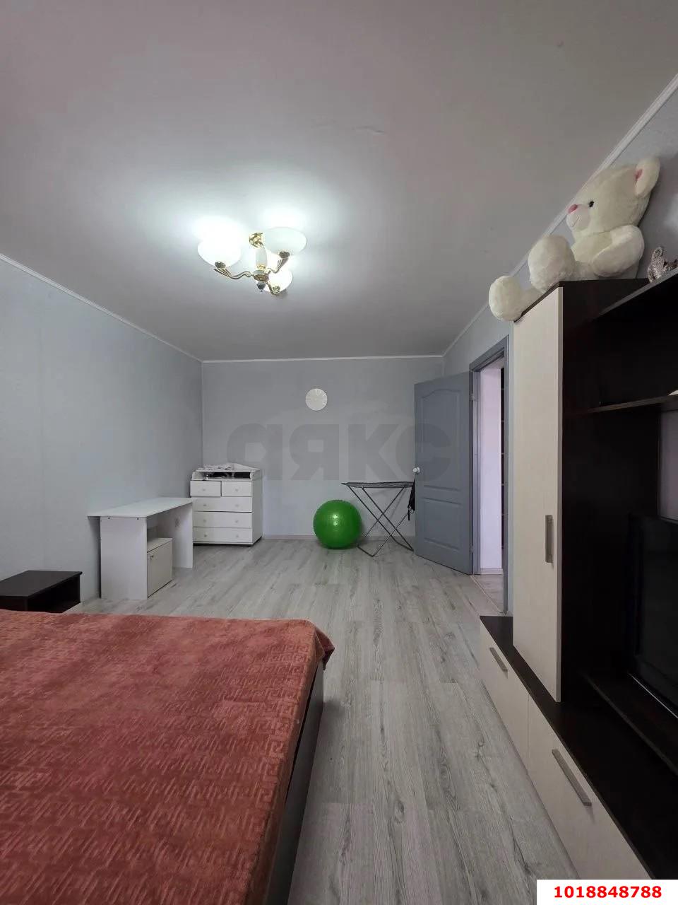 Фото №3: 2-комнатная квартира 56&nbsp;м², 4/16&nbsp;эт. - Краснодар, Прикубанский внутригородской округ, мкр. Восточно-Кругликовский, ул. Героя А.А. Аверкиева, 16