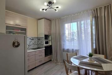 Фото №1: 2-комнатная квартира 56 м², 4/16 эт. - Краснодар, мкр. Восточно-Кругликовский, ул. Героя А.А. Аверкиева, 16