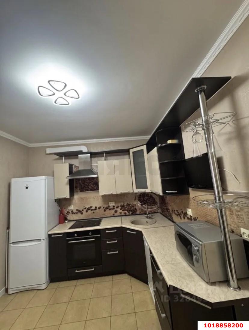 Фото №5: 2-комнатная квартира 64&nbsp;м², 1/8&nbsp;эт. - Краснодар, Прикубанский внутригородской округ, мкр. Музыкальный, ул. Ангарская, 1/8