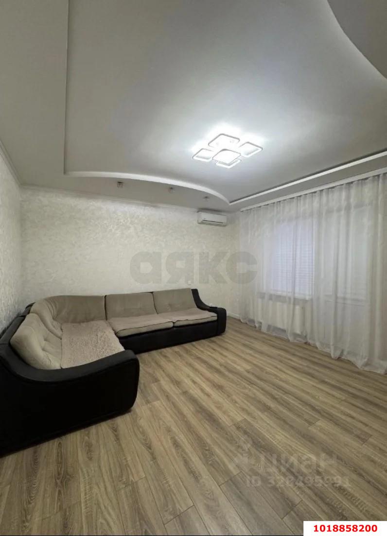 Фото №2: 2-комнатная квартира 64&nbsp;м², 1/8&nbsp;эт. - Краснодар, Прикубанский внутригородской округ, мкр. Музыкальный, ул. Ангарская, 1/8