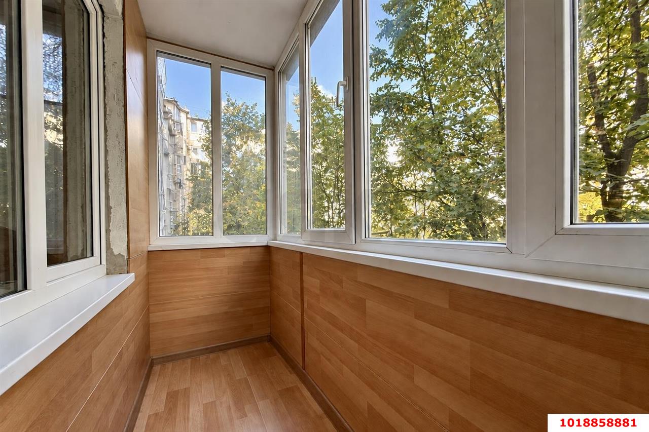 Фото №3: 2-комнатная квартира 55&nbsp;м², 4/9&nbsp;эт. - Краснодар, Карасунский внутригородской округ, мкр. Комсомольский, ул. Уральская, 194