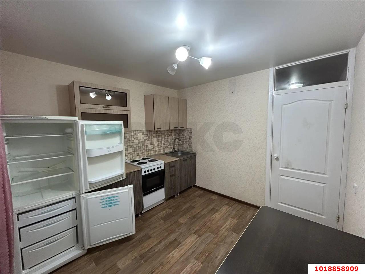 Фото №2: 1-комнатная квартира 38&nbsp;м², 2/16&nbsp;эт. - Краснодар, Прикубанский внутригородской округ, мкр. Московский, ул. им. Байбакова Н.К., 4