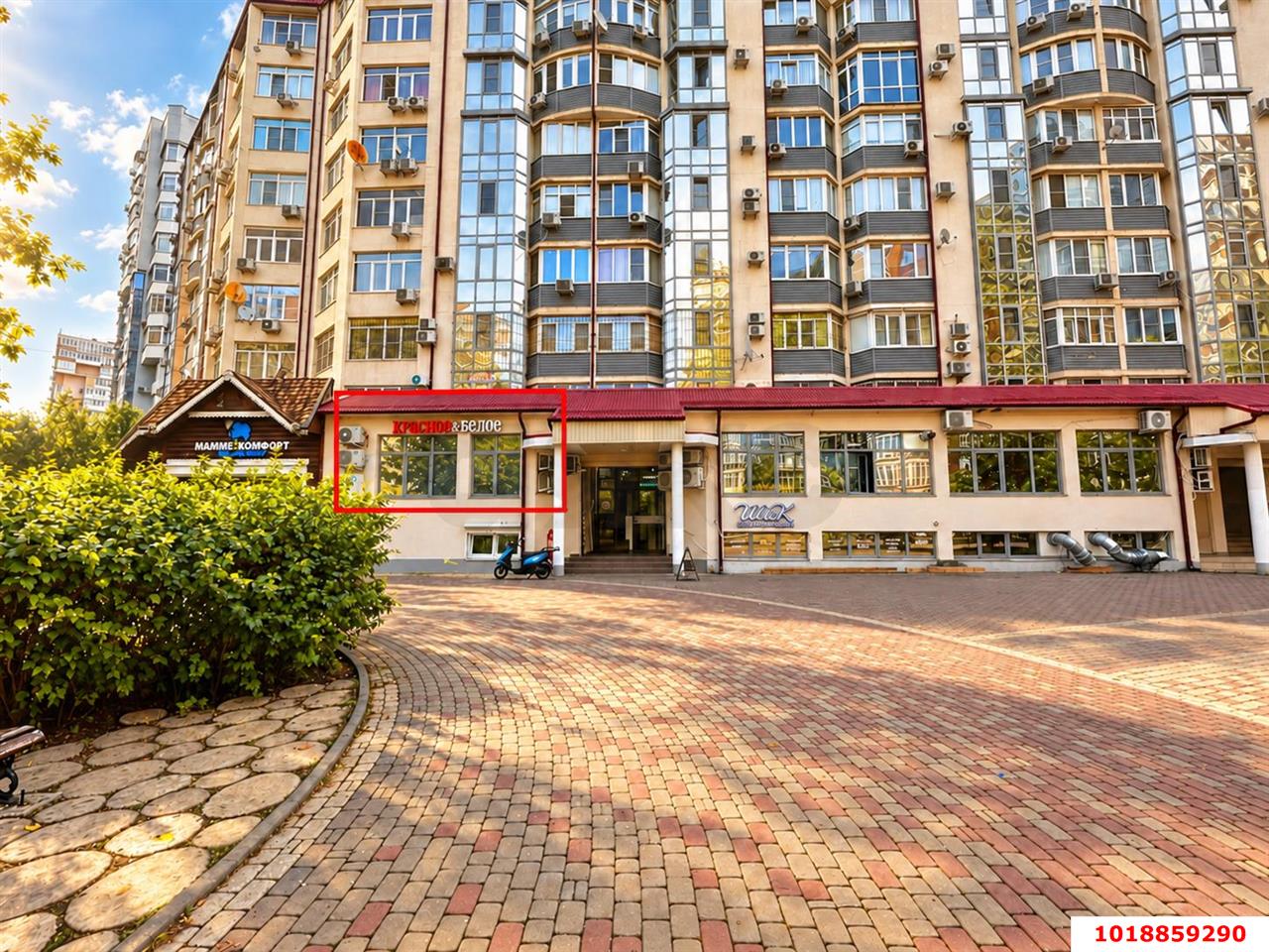 Фото №1: Торговое помещение 94&nbsp;м², 1/8&nbsp;эт. - Краснодар, Прикубанский внутригородской округ, Фестивальный, мкр. Солнечный, ул. Архитектора Ишунина, 6