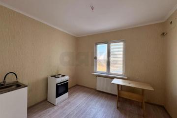 Фото №1: 1-комнатная квартира 39 м², 7/18 эт. - Краснодар, мкр. Сосновый Бор, ул. имени Виктора Нарыкова, 6к1