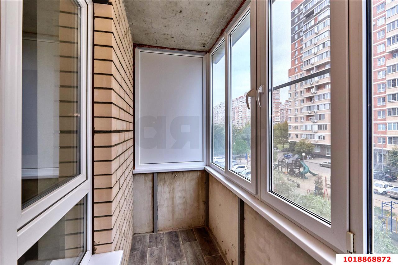 Фото №3: 1-комнатная квартира 44&nbsp;м², 3/18&nbsp;эт. - Краснодар, Карасунский внутригородской округ, мкр. ЖК Восточный Парк, ул. Трудовой Славы, 62Ак1