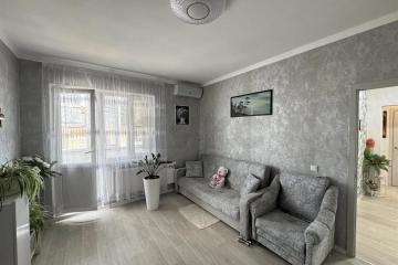 Фото №1: 2-комнатная квартира 48 м², 2/9 эт. - Яблоновский, мкр. ЖК Солнечный, ул. Солнечная, 55/1к3