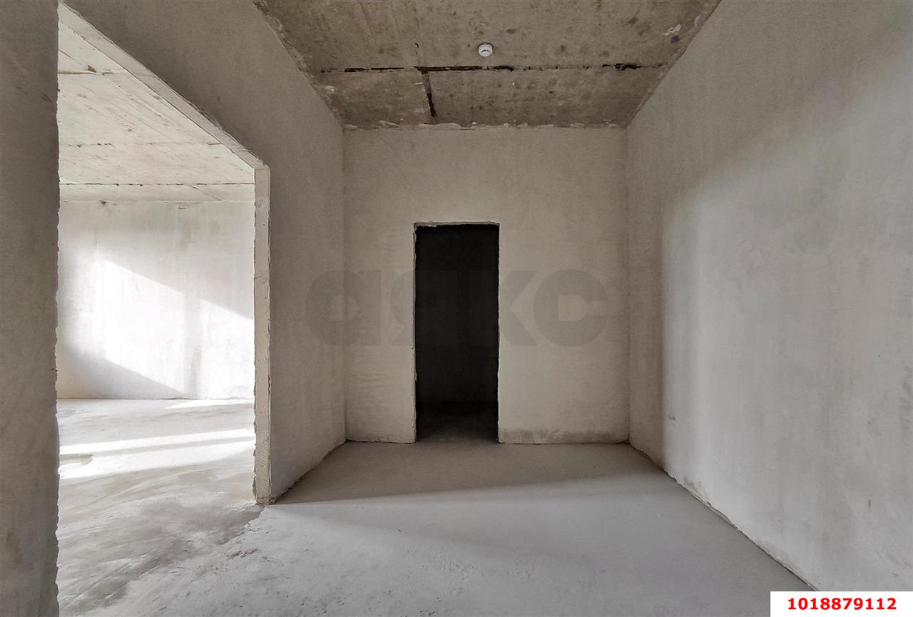 Фото №5: 1-комнатная квартира 73&nbsp;м², 3/16&nbsp;эт. - Краснодар, Западный внутригородской округ, мкр. Центральный, ул. Кубанская набережная, 56