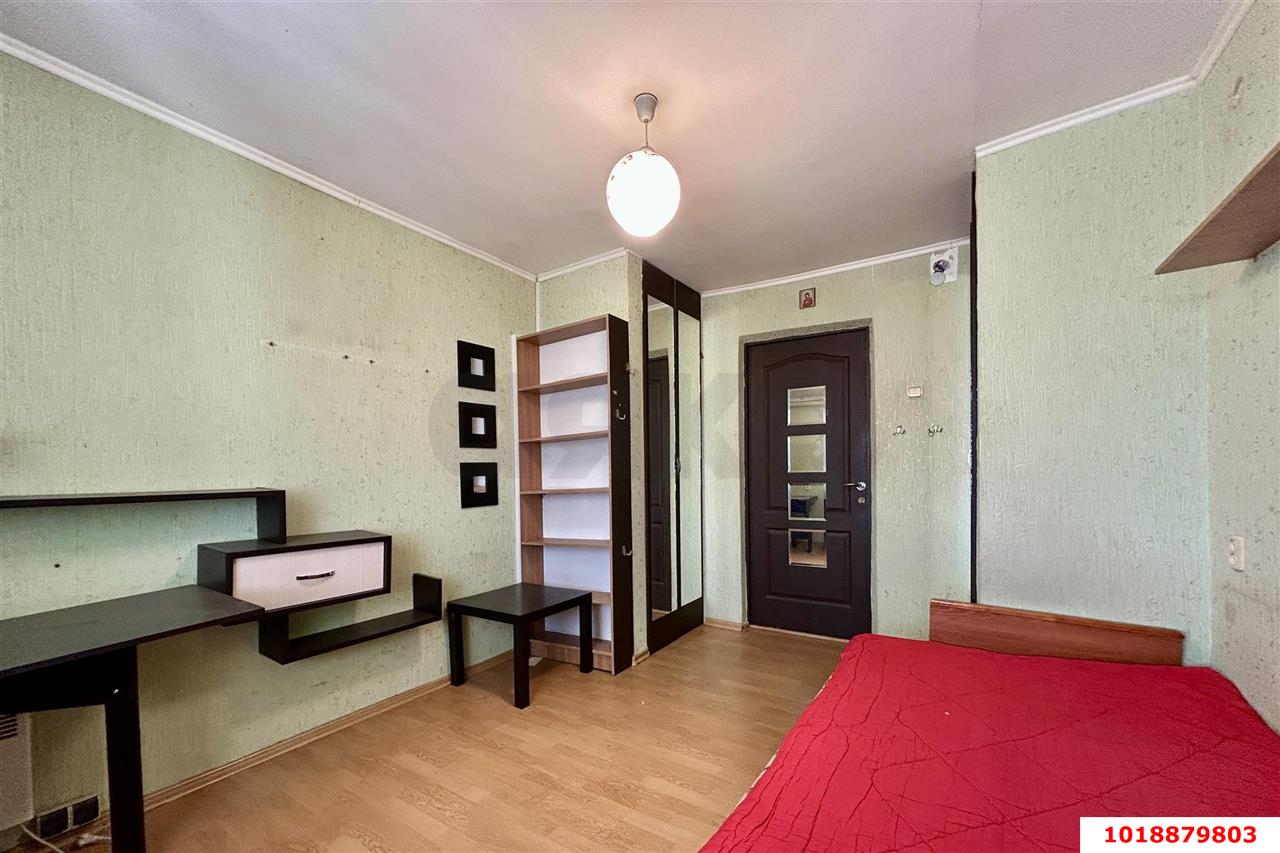 Фото №7: Комната 12&nbsp;м², 3/4&nbsp;эт. - Краснодар, Центральный внутригородской округ, мкр. Дубинка, ул. Ставропольская, 3