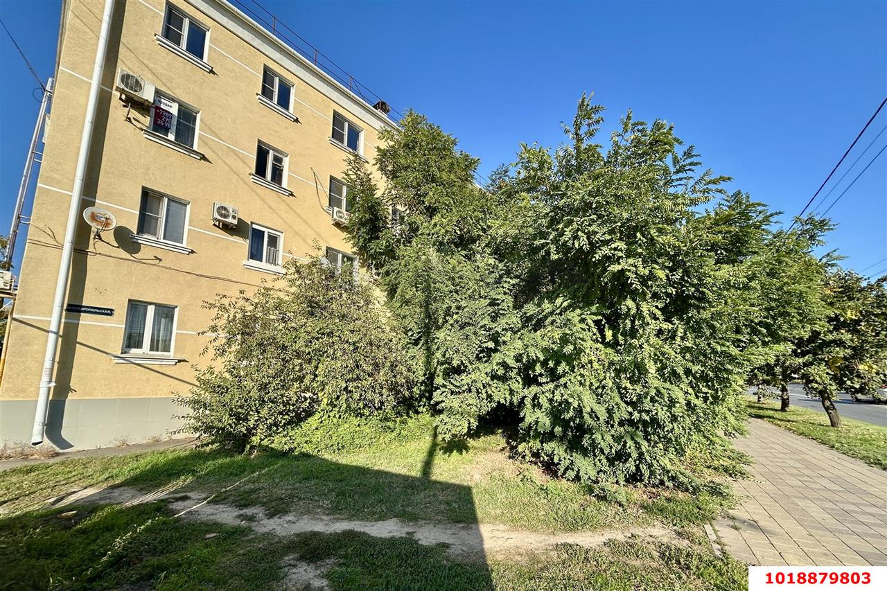Фото №15: Комната 12&nbsp;м², 3/4&nbsp;эт. - Краснодар, Центральный внутригородской округ, мкр. Дубинка, ул. Ставропольская, 3