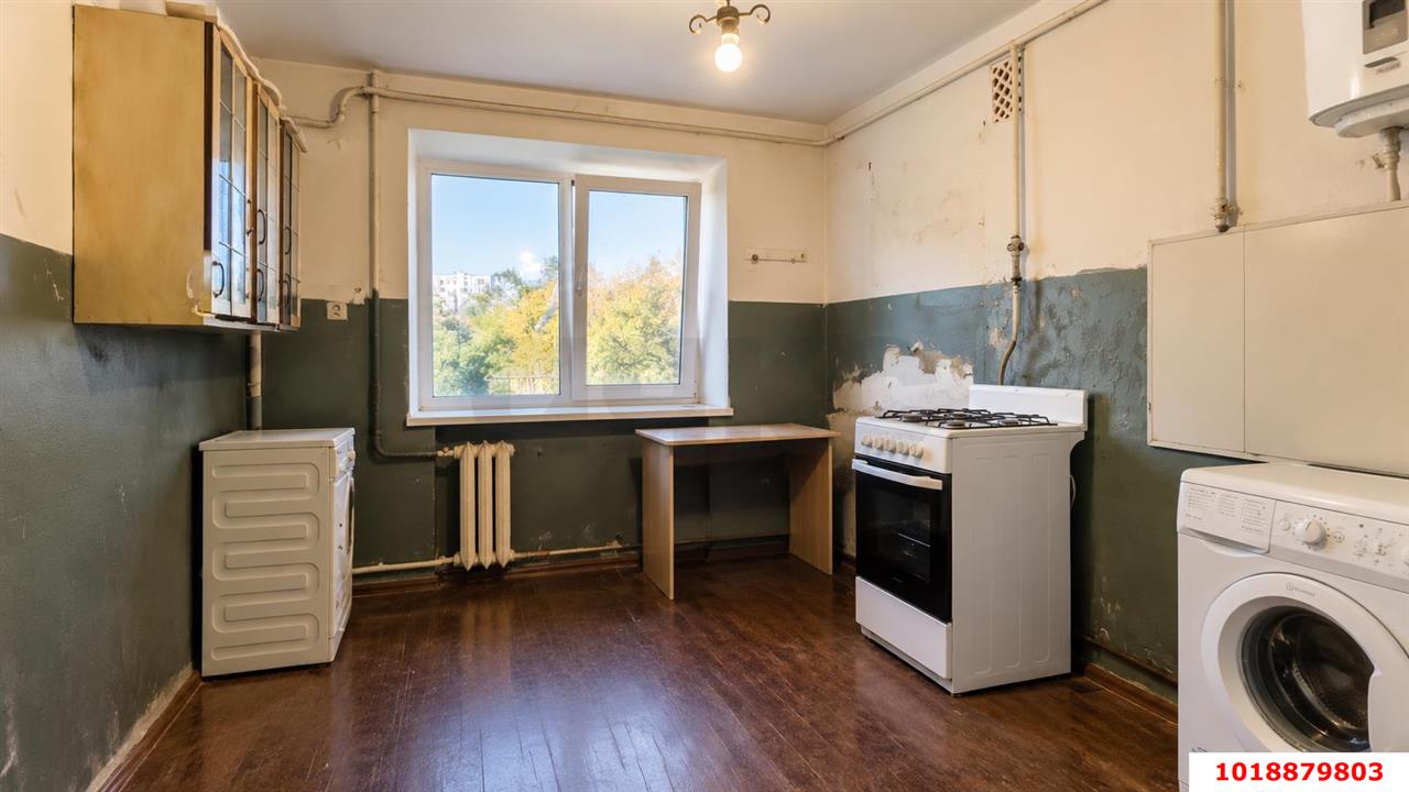 Фото №10: Комната 12&nbsp;м², 3/4&nbsp;эт. - Краснодар, Центральный внутригородской округ, мкр. Дубинка, ул. Ставропольская, 3