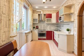 Фото №1: 1-комнатная квартира 36&nbsp;м², 3/5&nbsp;эт. - Краснодар, мкр. Музыкальный, ул. Суздальская, 1