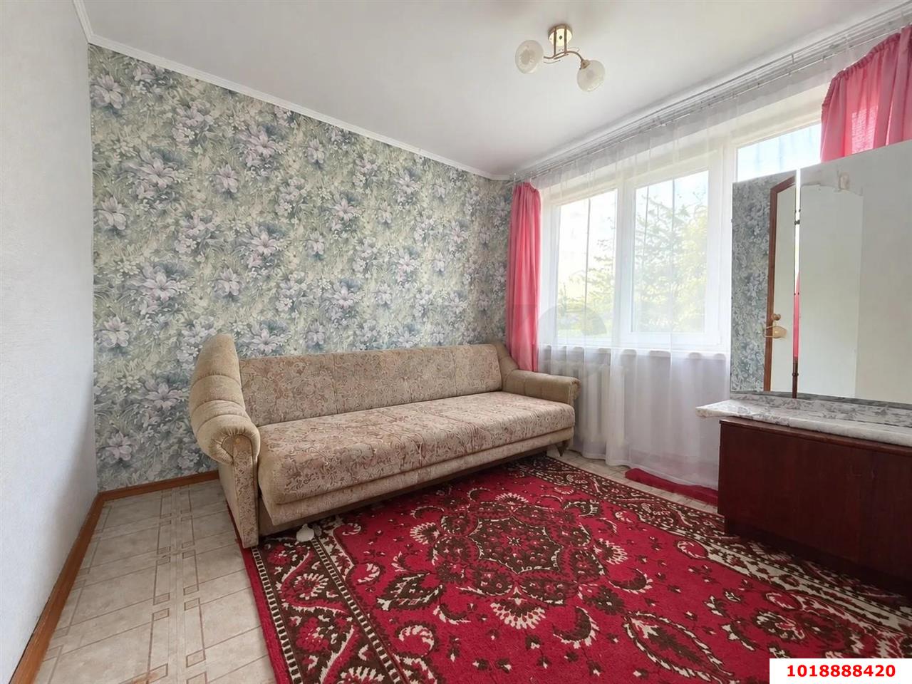 Фото №7: 3-комнатная квартира 50&nbsp;м², 3/5&nbsp;эт. - Краснодар, Прикубанский внутригородской округ, мкр. Славянский, ул. Красных Партизан, 161/1