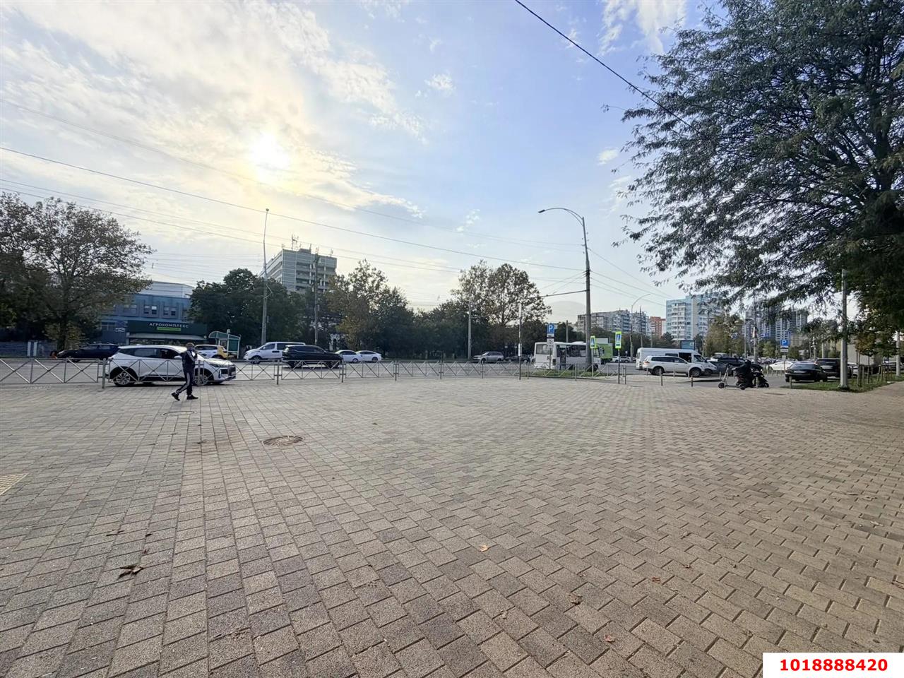 Фото №15: 3-комнатная квартира 50&nbsp;м², 3/5&nbsp;эт. - Краснодар, Прикубанский внутригородской округ, мкр. Славянский, ул. Красных Партизан, 161/1