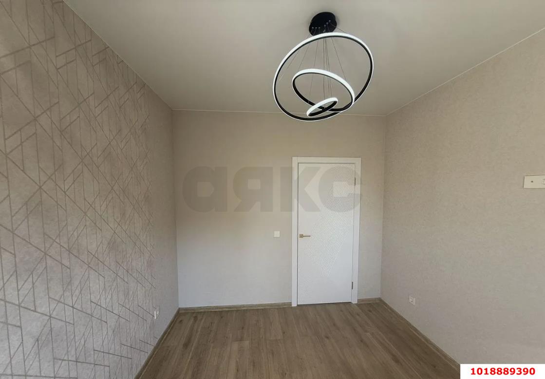 Фото №6: 2-комнатная квартира 38&nbsp;м², 6/16&nbsp;эт. - Краснодар, Прикубанский внутригородской округ, мкр. жилой комплекс Самолёт-2, ул. Западный Обход, 57